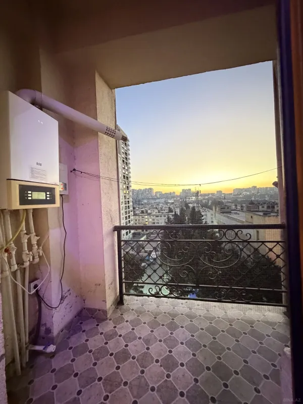 Satılır 2 otaqlı mənzil 52 m²