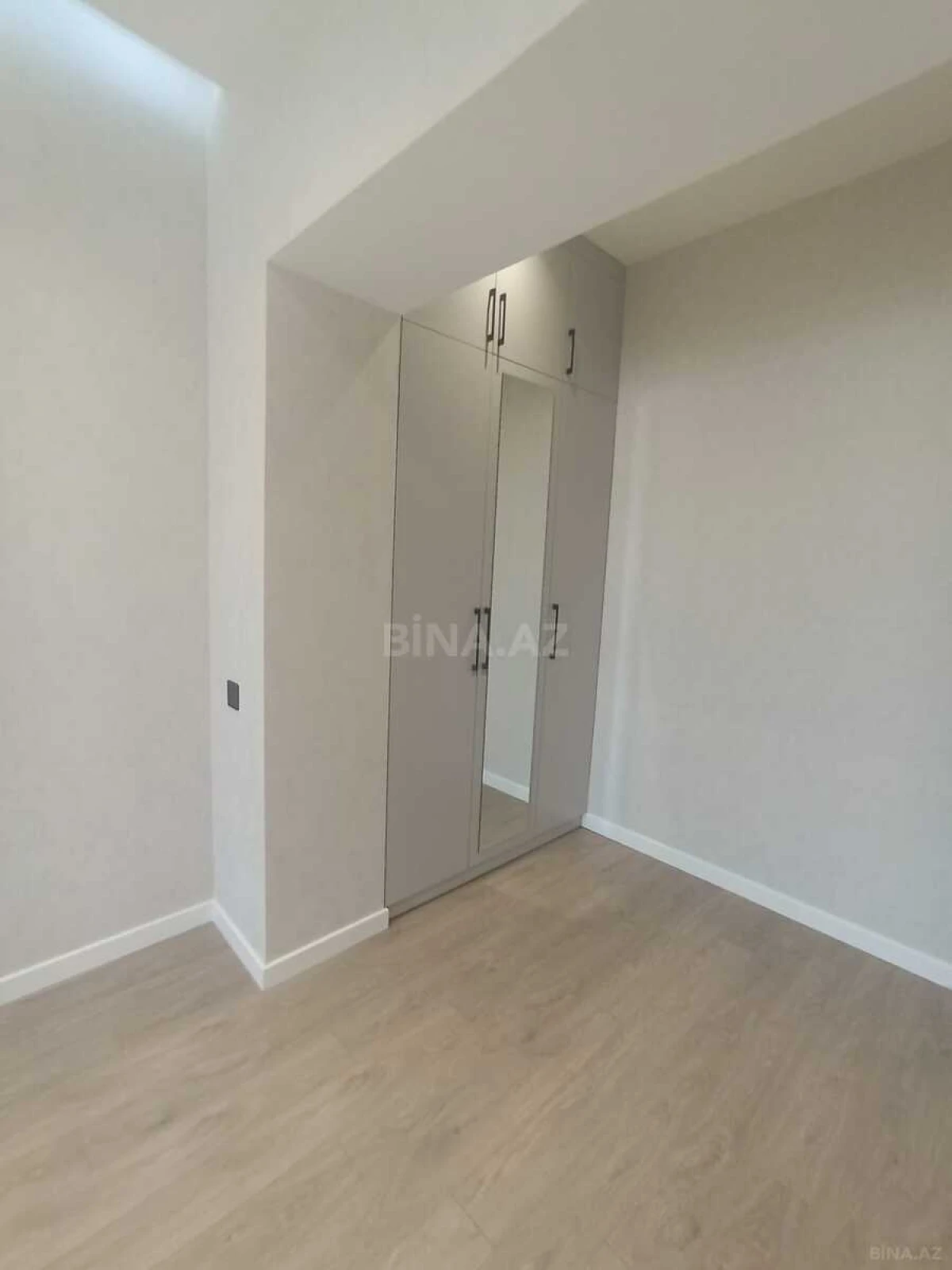 Kirayə verilir 3 otaqlı mənzil 96 m²
