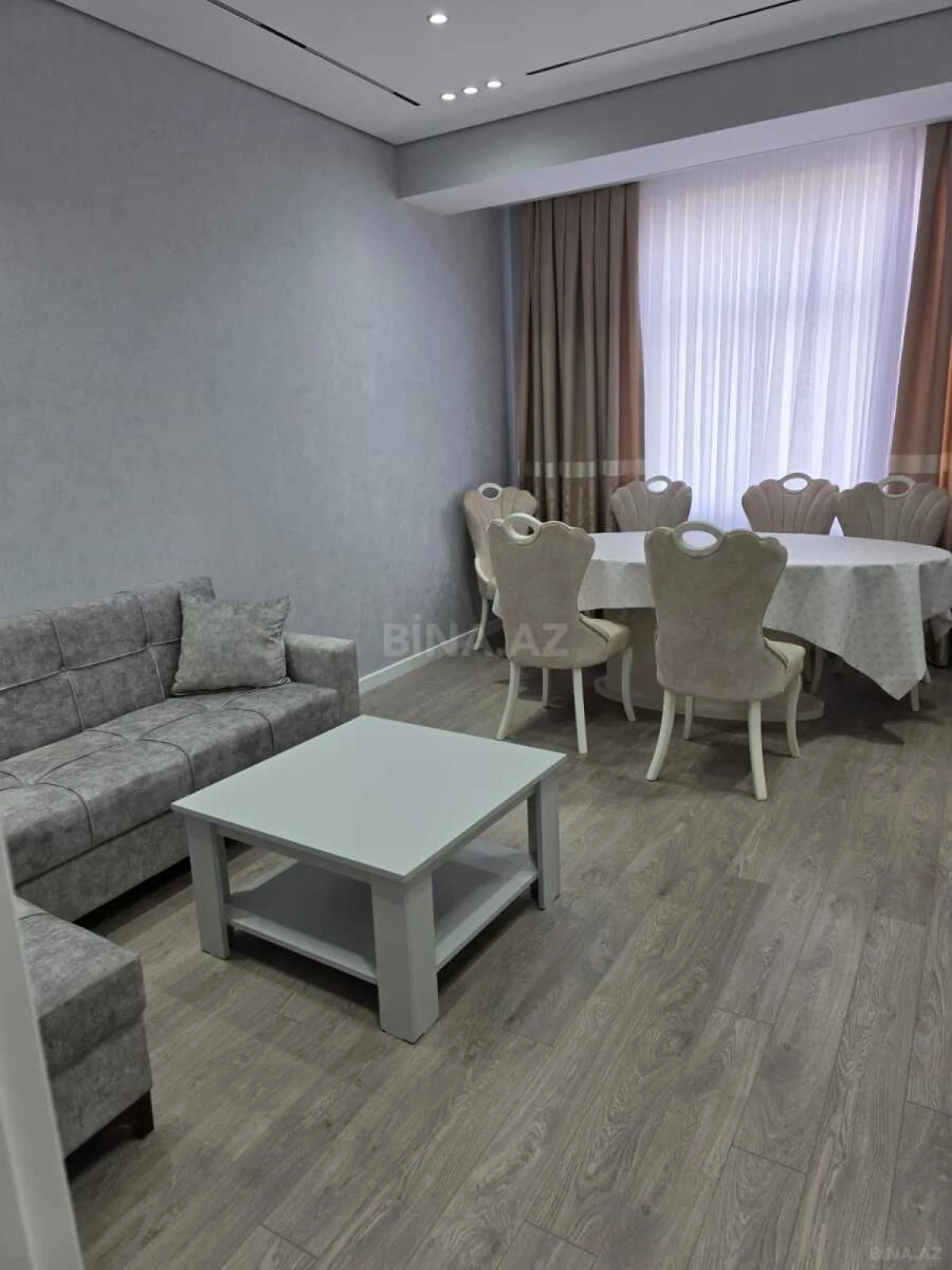Kirayə verilir 3 otaqlı mənzil 96 m²
