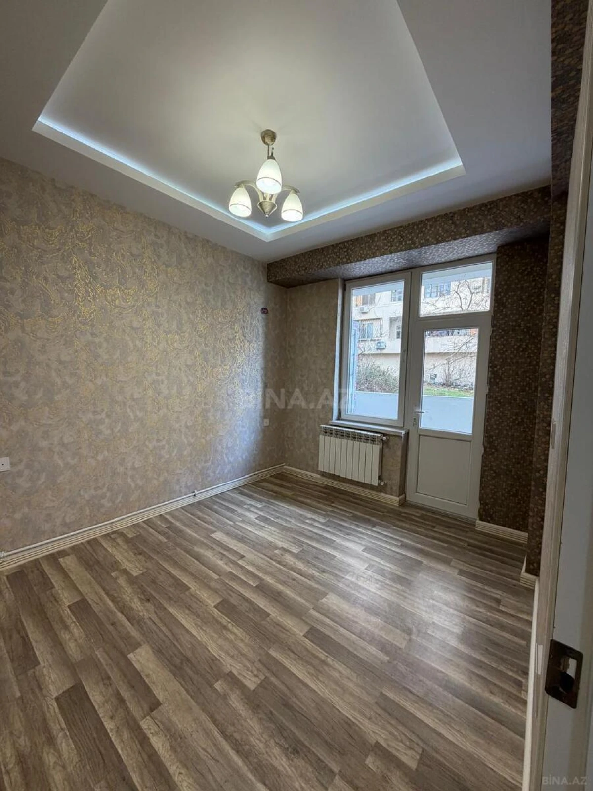 Satılır 3 otaqlı mənzil 74.4 m²