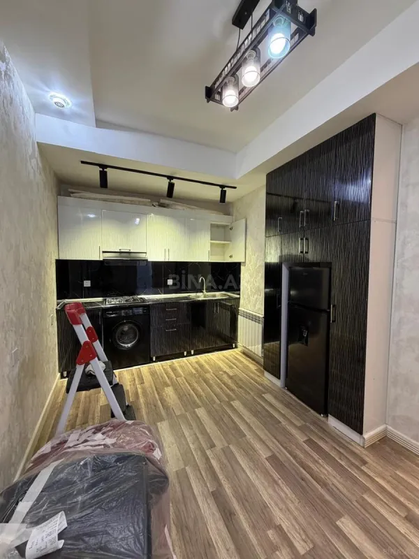 Satılır 3 otaqlı mənzil 74.4 m²