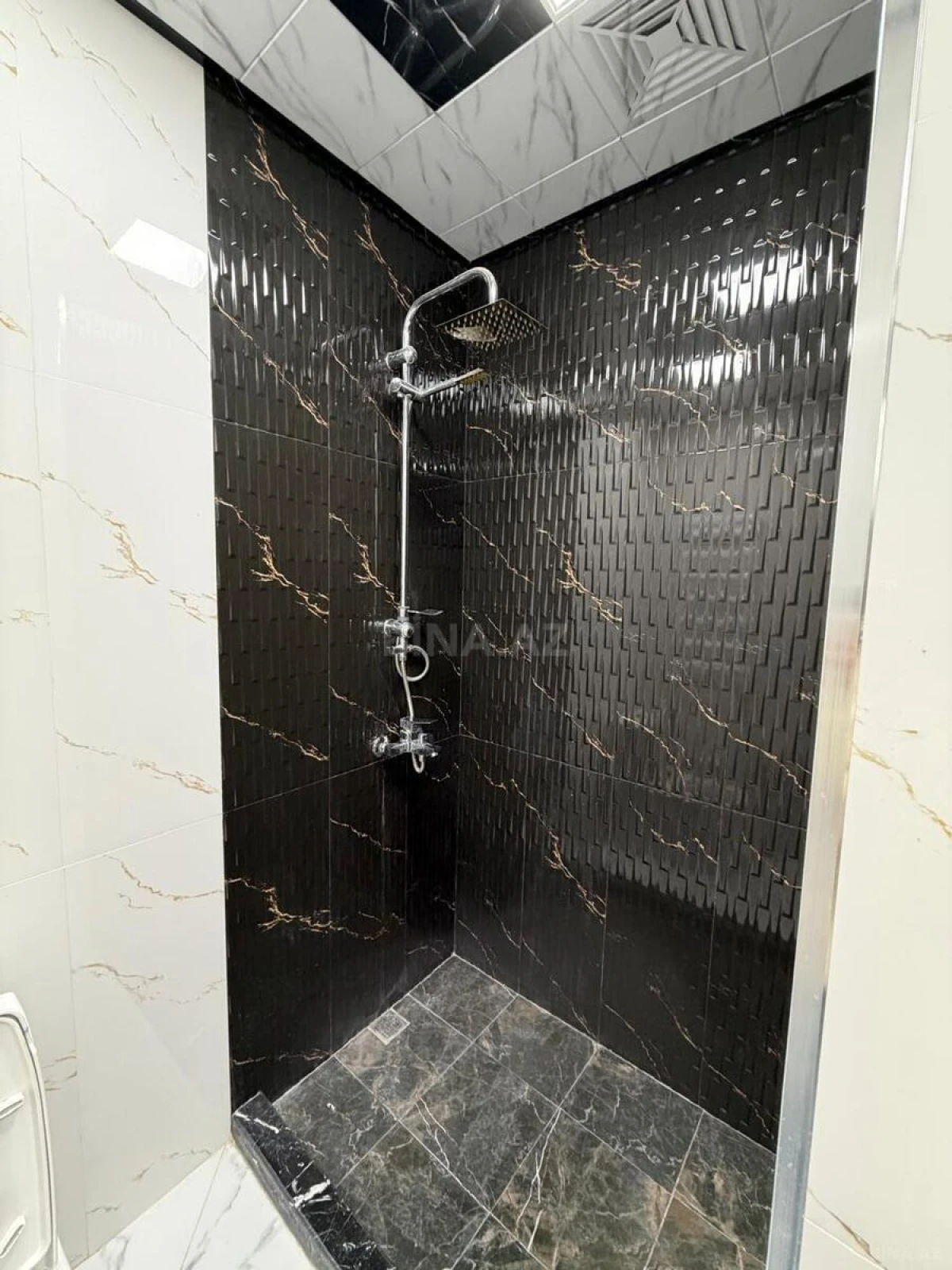 Satılır 3 otaqlı mənzil 74.4 m²