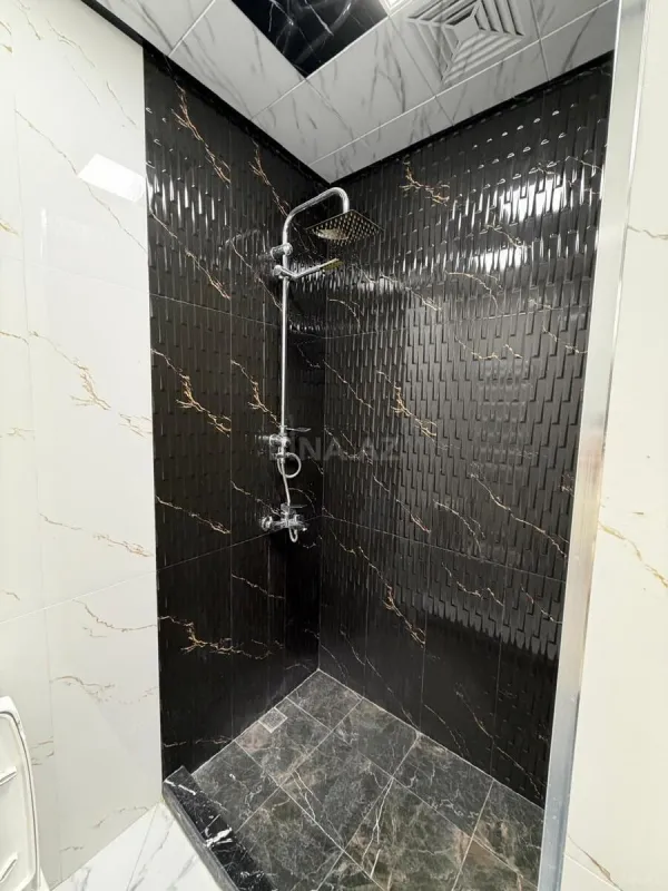 Satılır 3 otaqlı mənzil 74.4 m²