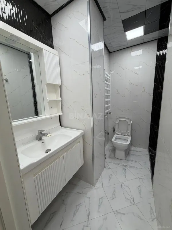 Satılır 3 otaqlı mənzil 74.4 m²