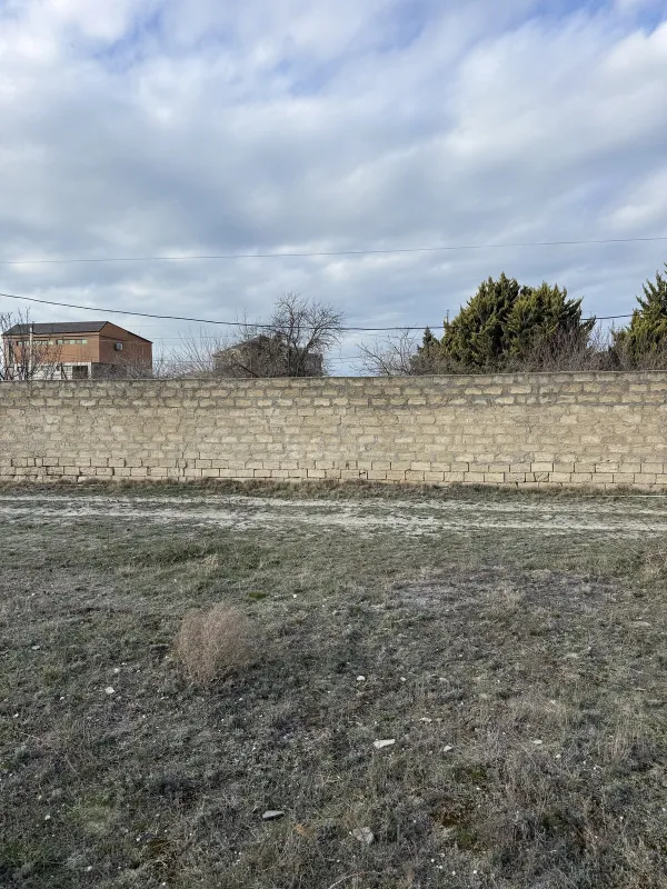 Satılır torpaq sahəsi 2 m²