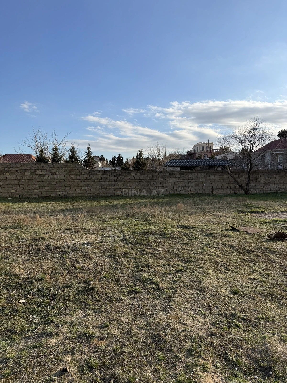 Satılır torpaq sahəsi 2 m²