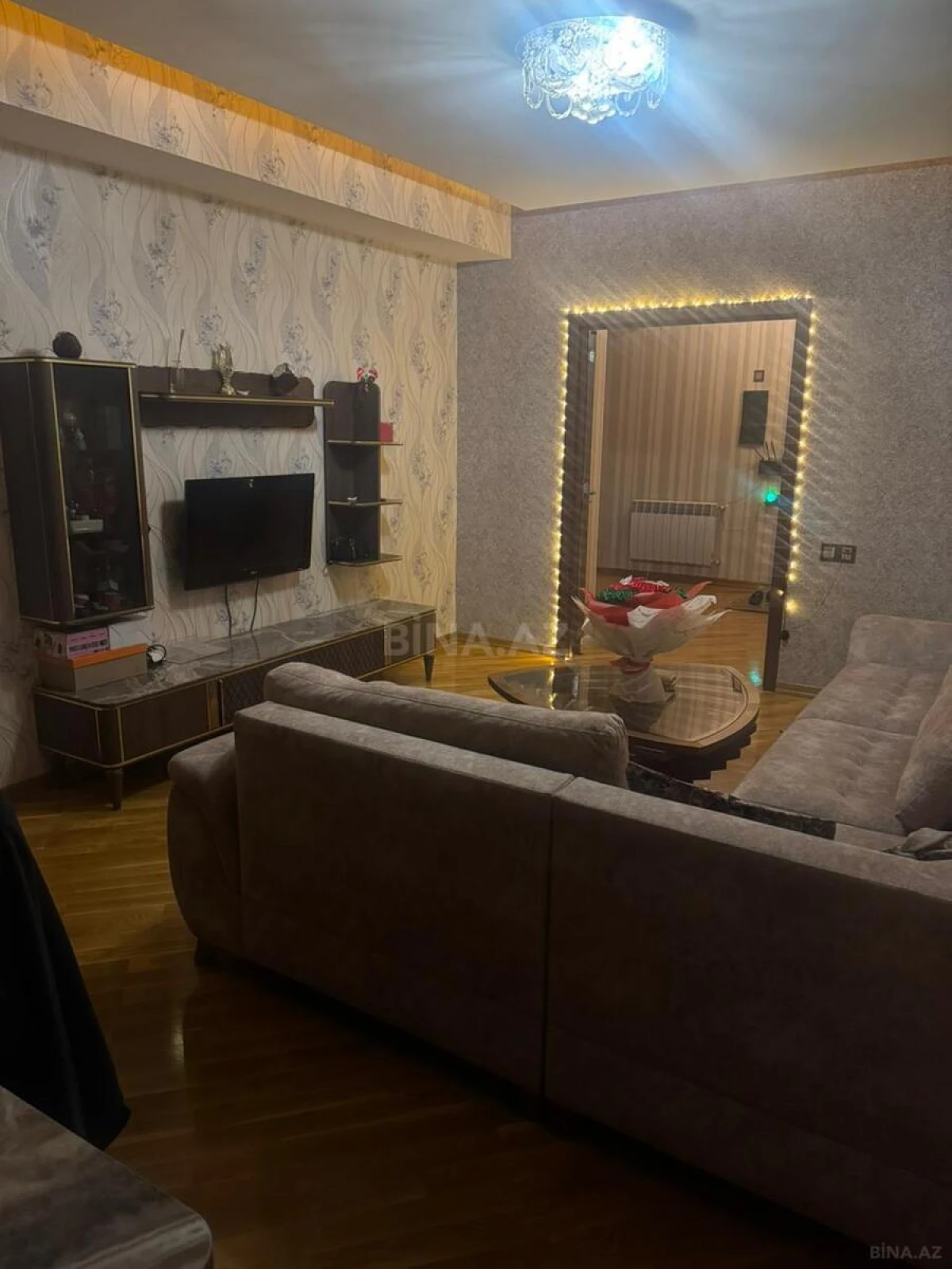 Satılır 3 otaqlı mənzil 92 m²