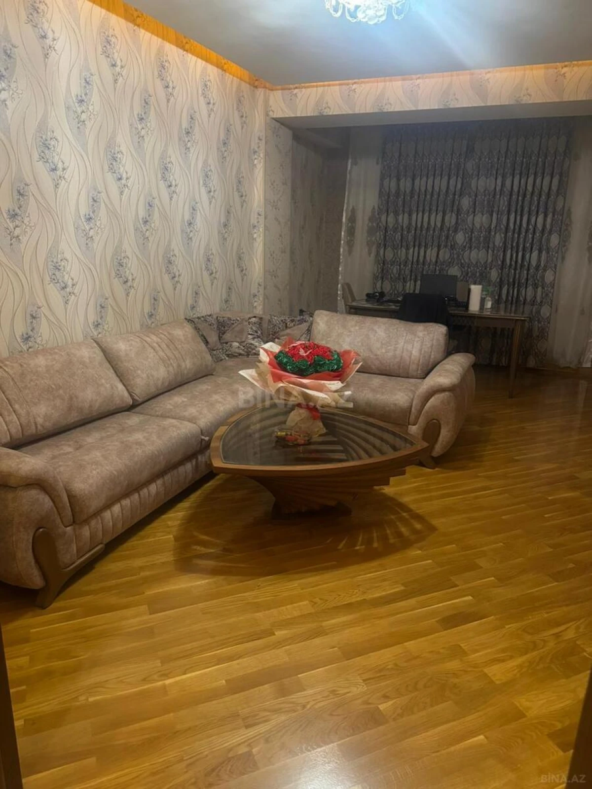 Satılır 3 otaqlı mənzil 92 m²