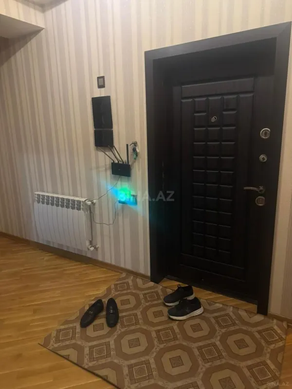 Satılır 3 otaqlı mənzil 92 m²