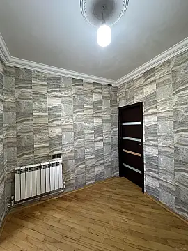 Satılır 2 otaqlı mənzil 68 m²