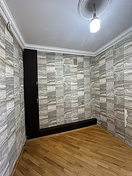 Satılır 2 otaqlı mənzil 68 m²