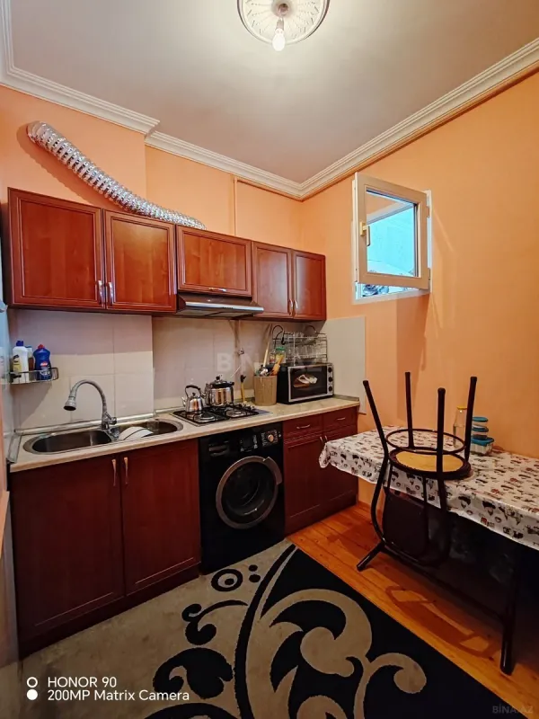 Satılır 3 otaqlı mənzil 76 m²