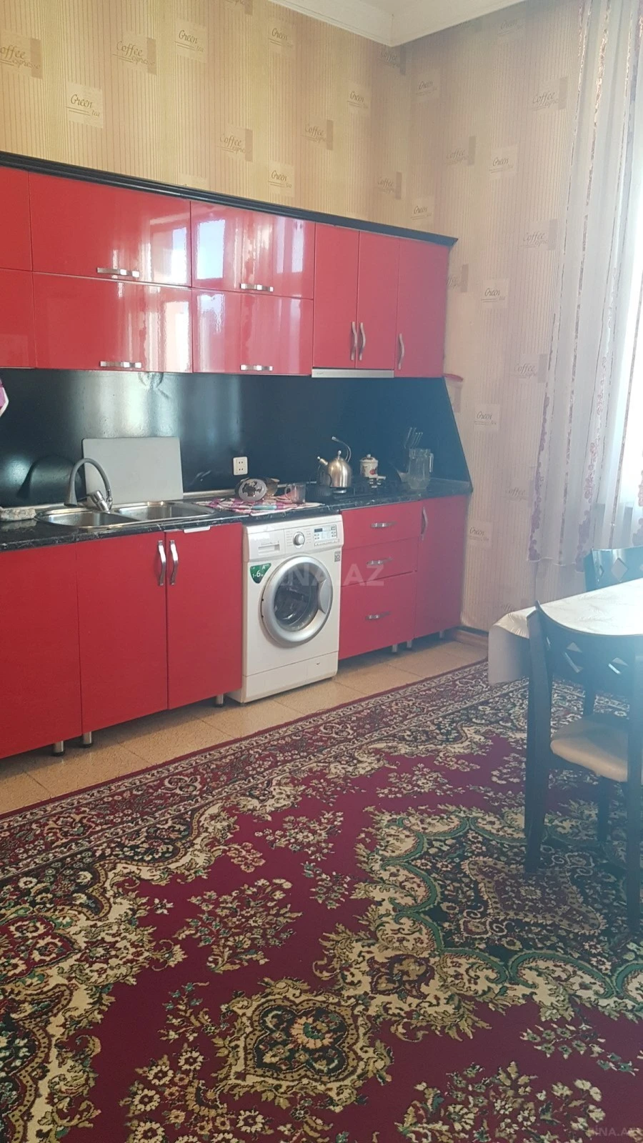 Satılır 4 otaqlı həyət evi 130 m²