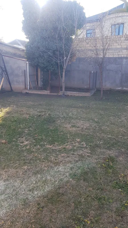 Satılır 4 otaqlı həyət evi 130 m²