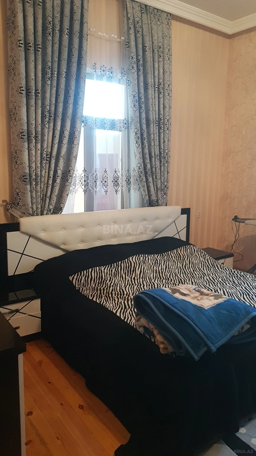 Satılır 4 otaqlı həyət evi 130 m²