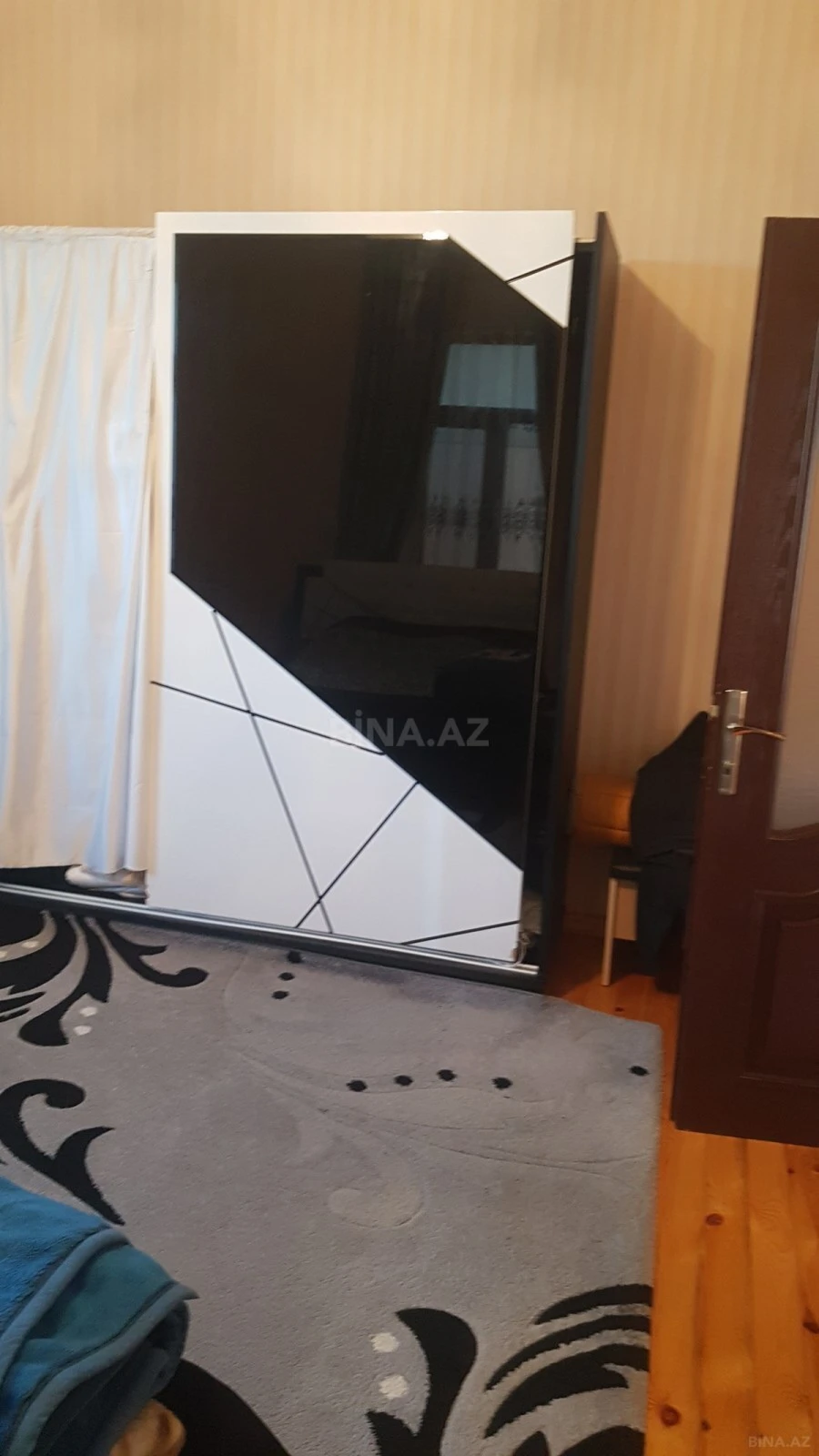 Satılır 4 otaqlı həyət evi 130 m²
