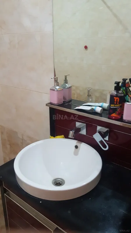 Satılır 4 otaqlı həyət evi 130 m²