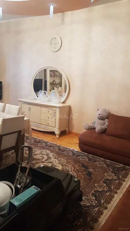 Satılır 4 otaqlı həyət evi 130 m²