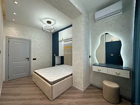 Satılır 2 otaqlı mənzil 84 m²