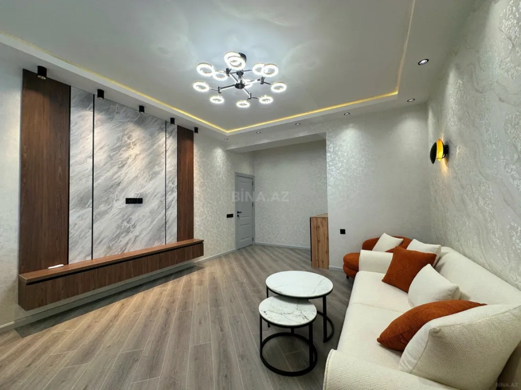 Satılır 2 otaqlı mənzil 84 m²