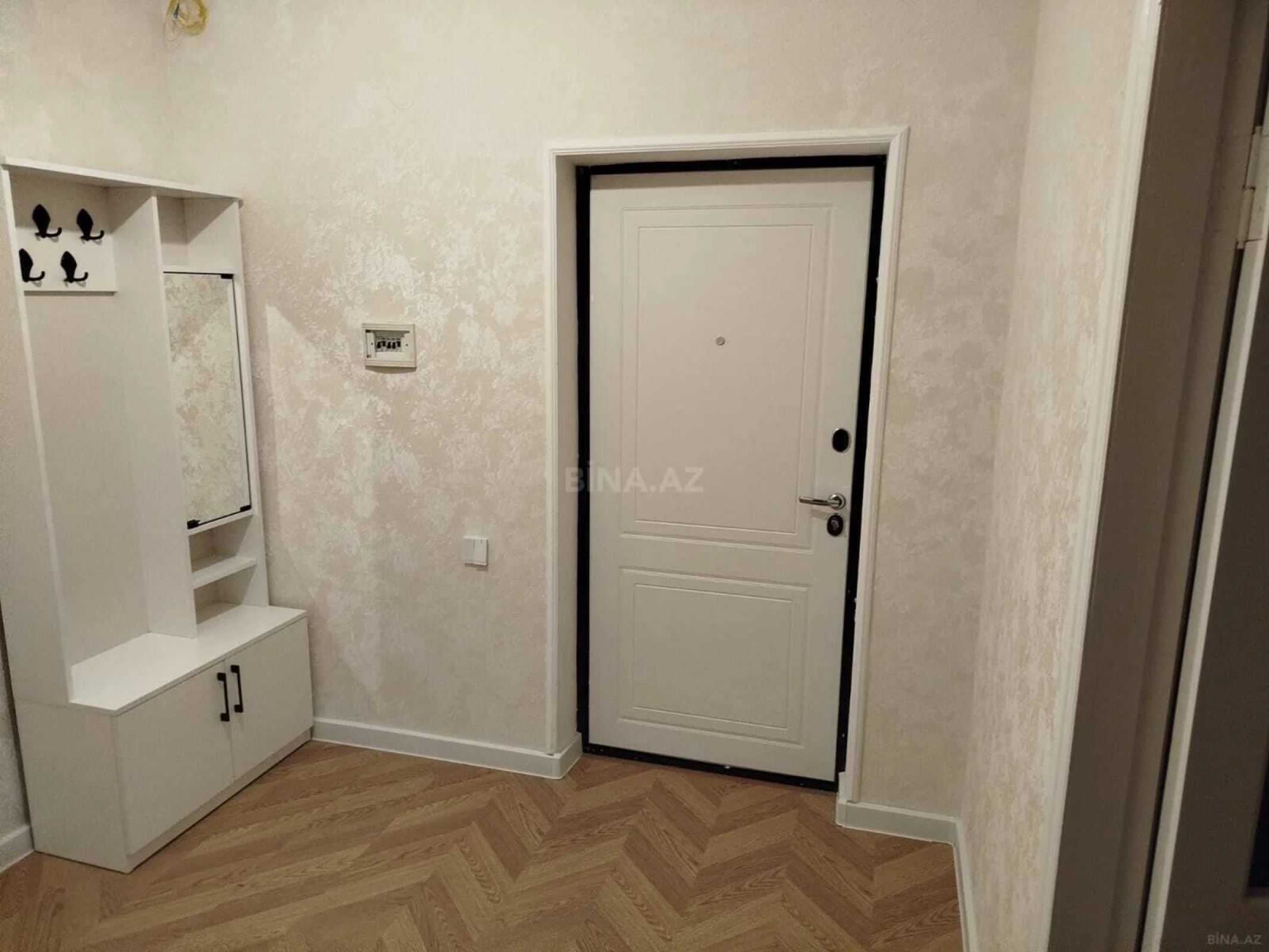 Kirayə verilir 2 otaqlı mənzil 55 m²