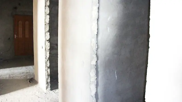 Satılır 3 otaqlı mənzil 132 m²