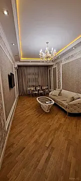 Kirayə verilir 2 otaqlı mənzil 68 m² — Bakı, Şəhər mərkəzi 2 otaq 68.00 m²
