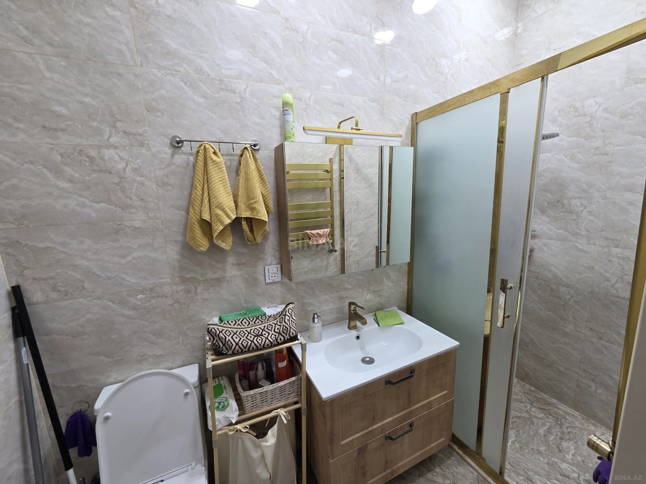 Satılır 3 otaqlı mənzil 85 m²