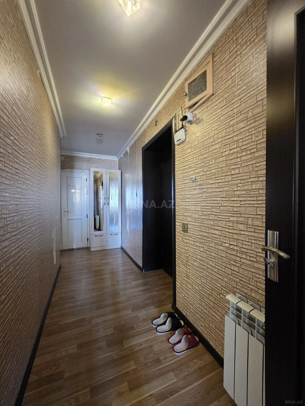 Satılır 3 otaqlı mənzil 75 m²