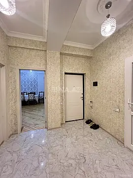Satılır 4 otaqlı mənzil 97 m² — Bakı, Yeni Günəşli 4 otaq 97.00 m²