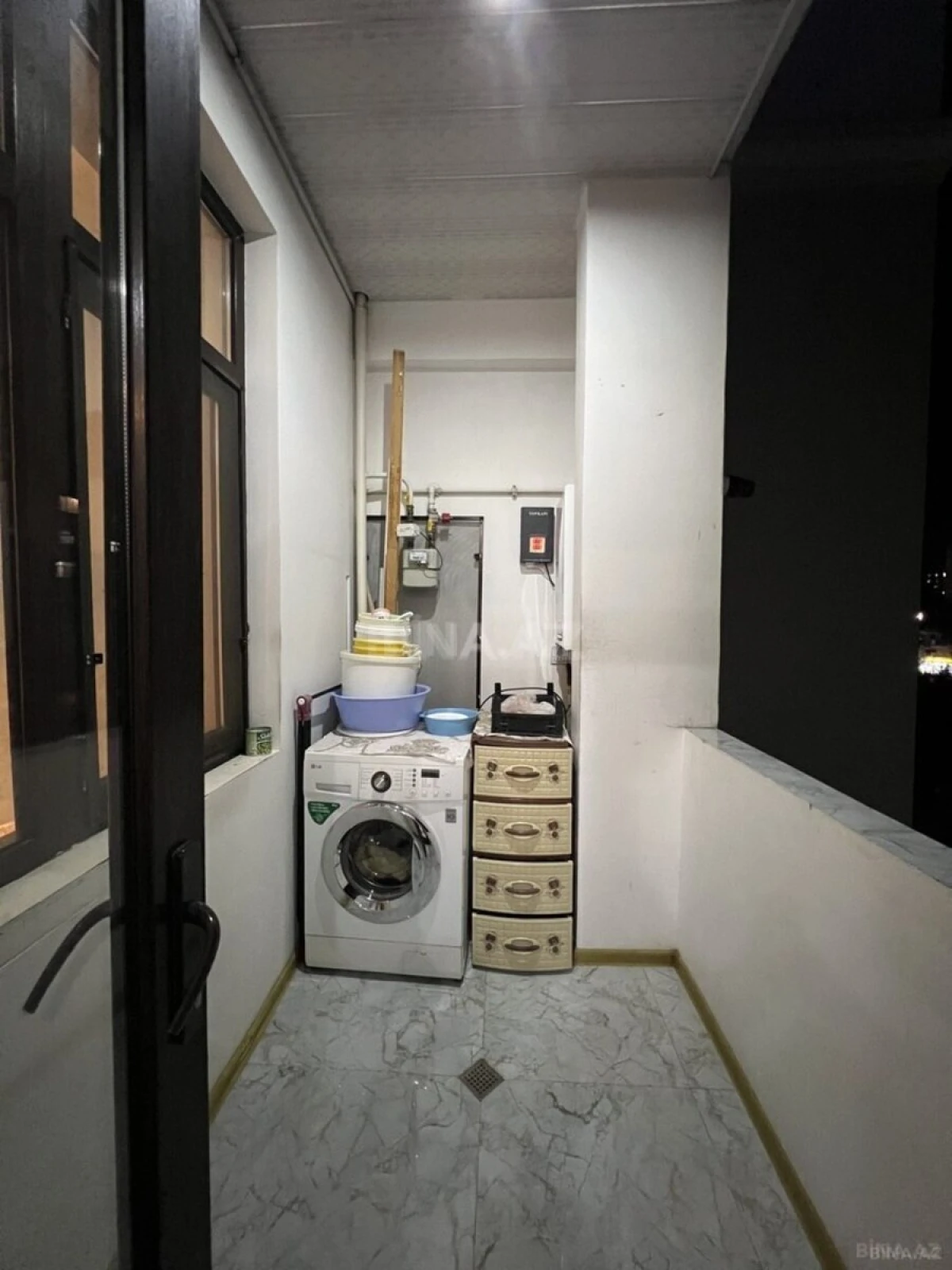 Satılır 4 otaqlı mənzil 97 m²