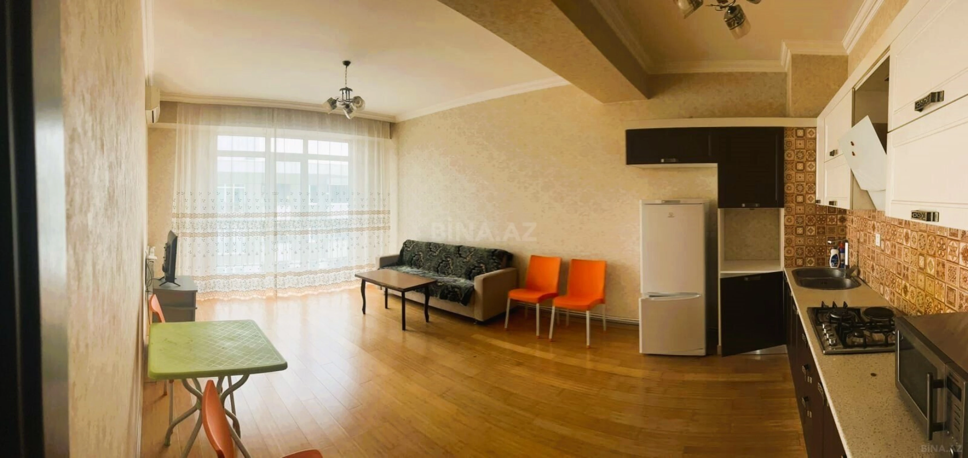 Kirayə verilir 2 otaqlı mənzil 60 m²