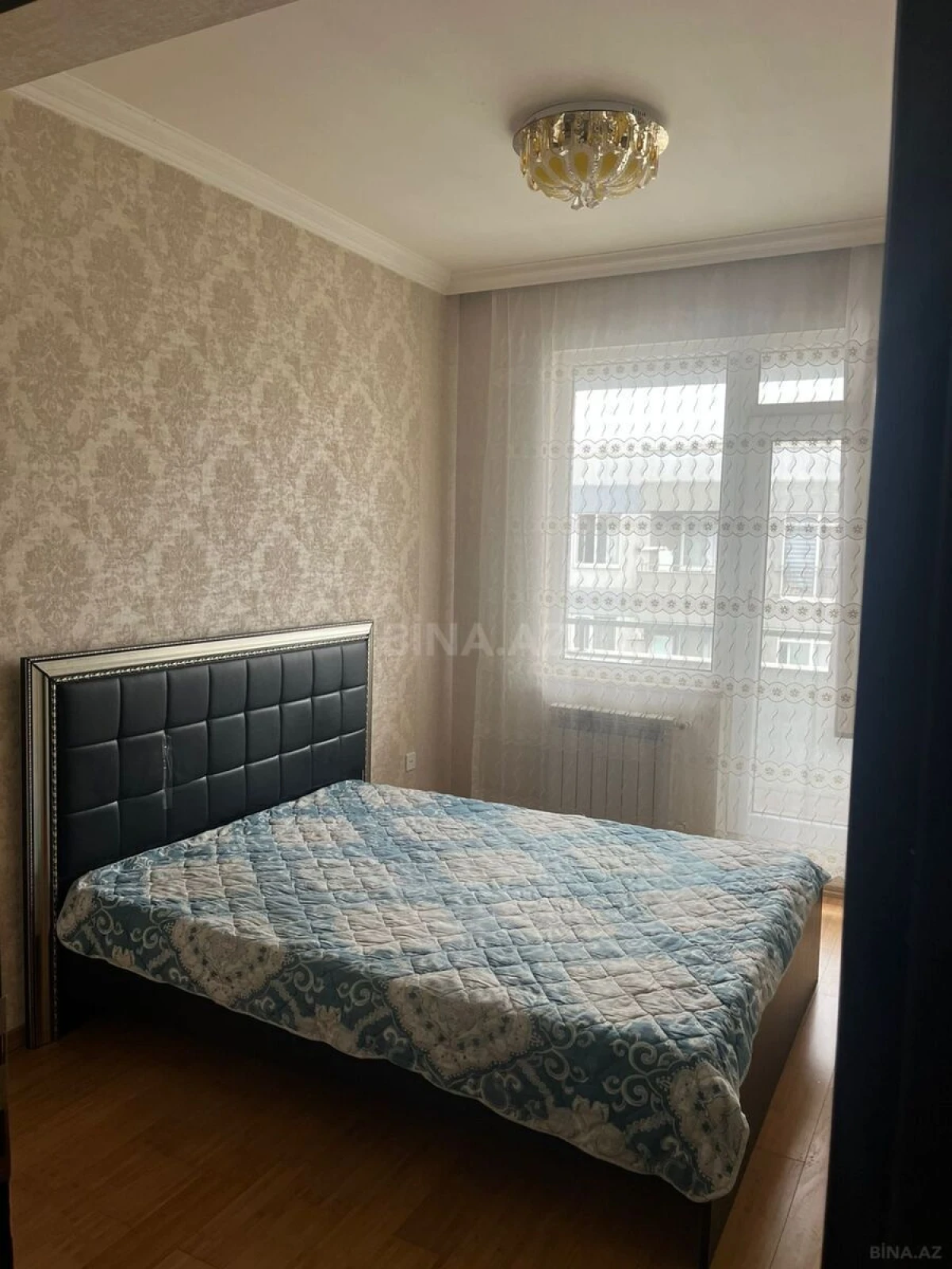 Kirayə verilir 2 otaqlı mənzil 60 m²