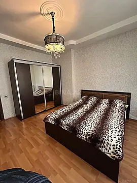 Kirayə verilir 2 otaqlı mənzil 55 m²