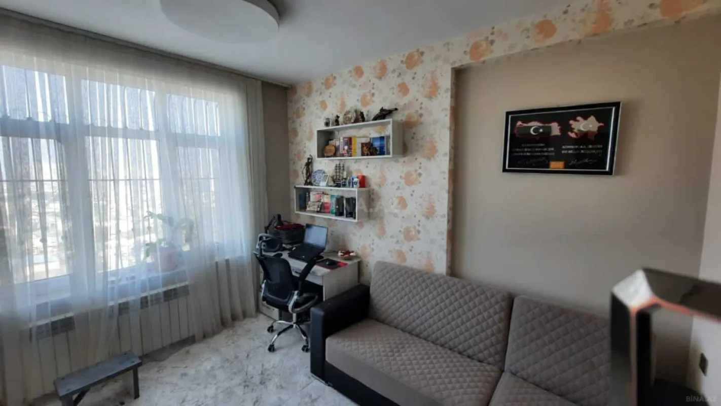 Satılır 3 otaqlı mənzil 95 m²