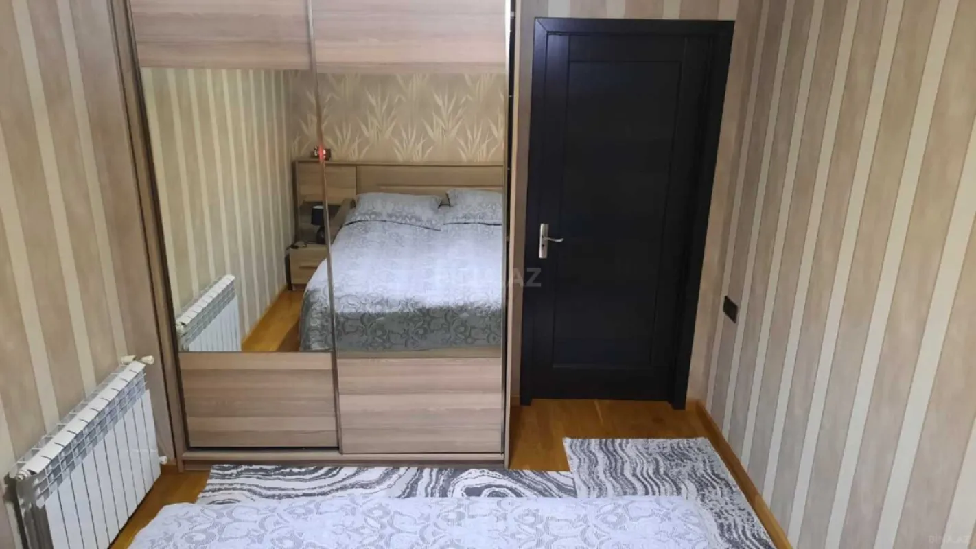 Satılır 3 otaqlı mənzil 95 m²