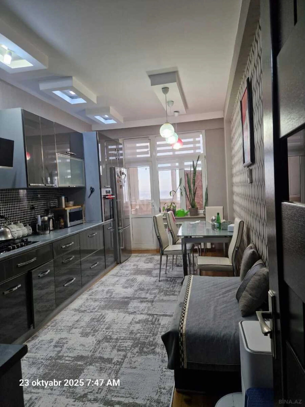 Satılır 3 otaqlı mənzil 95 m²