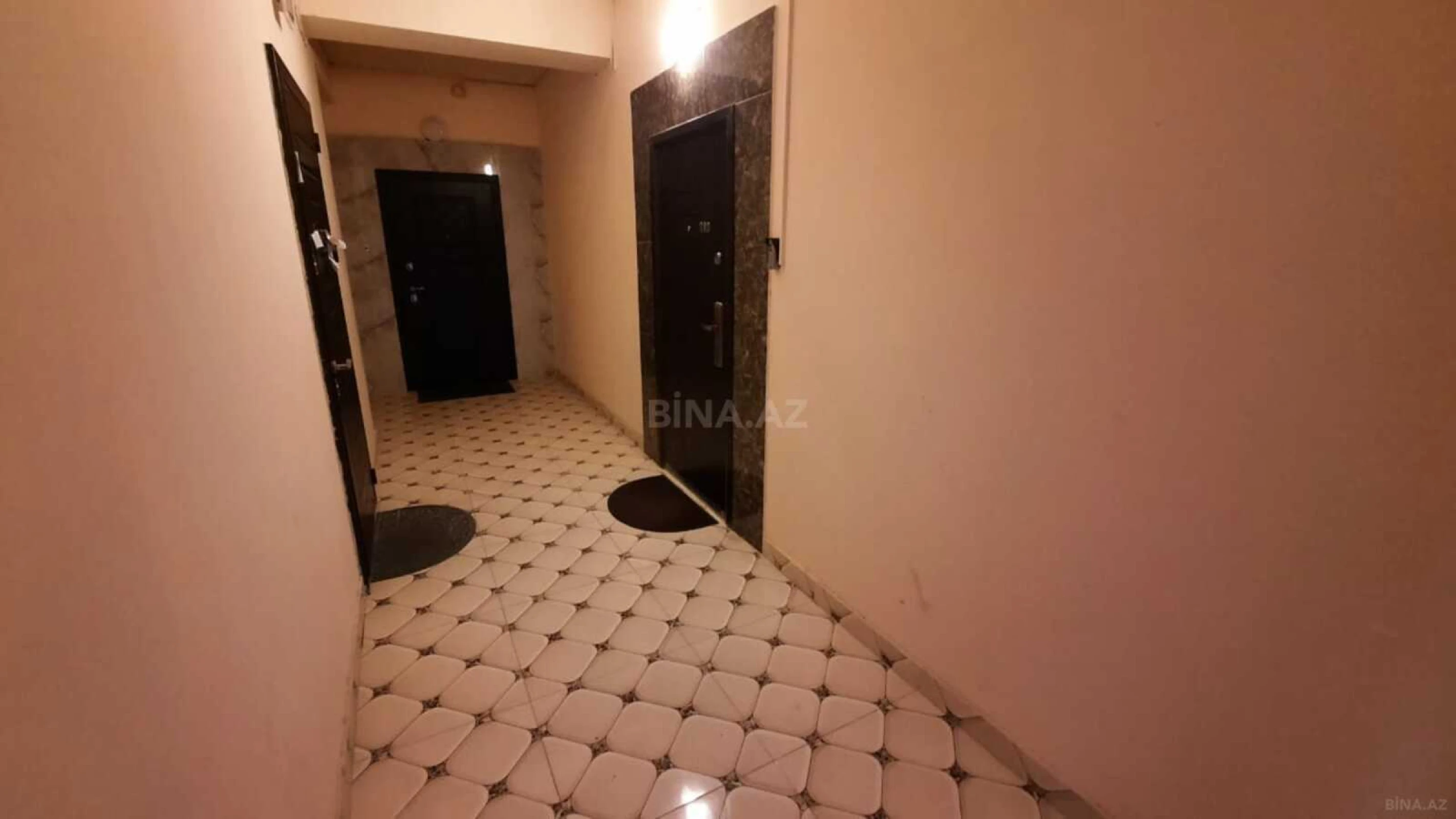 Satılır 3 otaqlı mənzil 95 m²