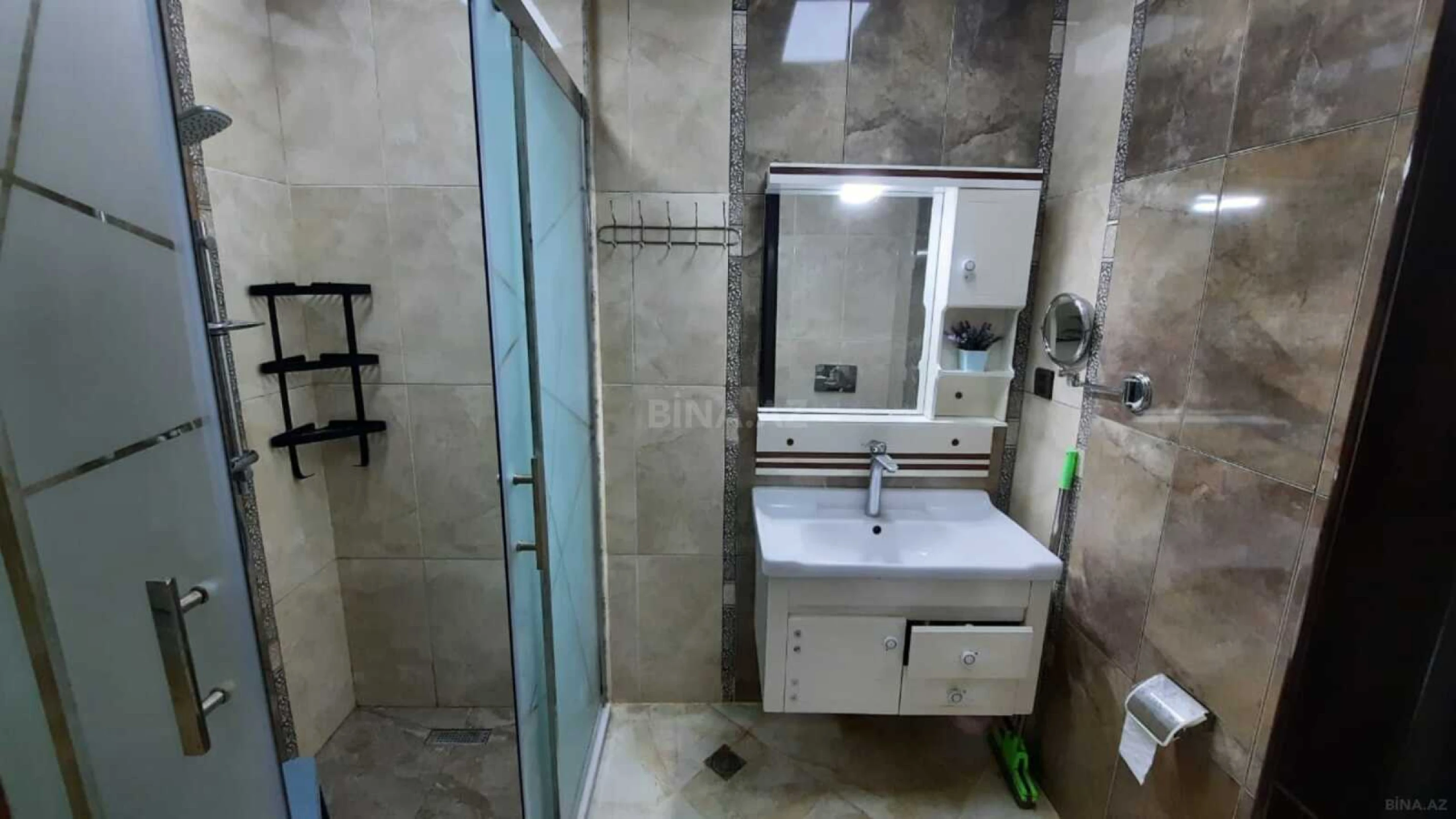 Satılır 3 otaqlı mənzil 95 m²