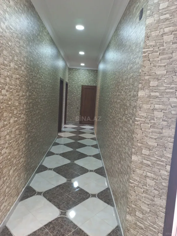 Satılır 4 otaqlı həyət evi 140 m²