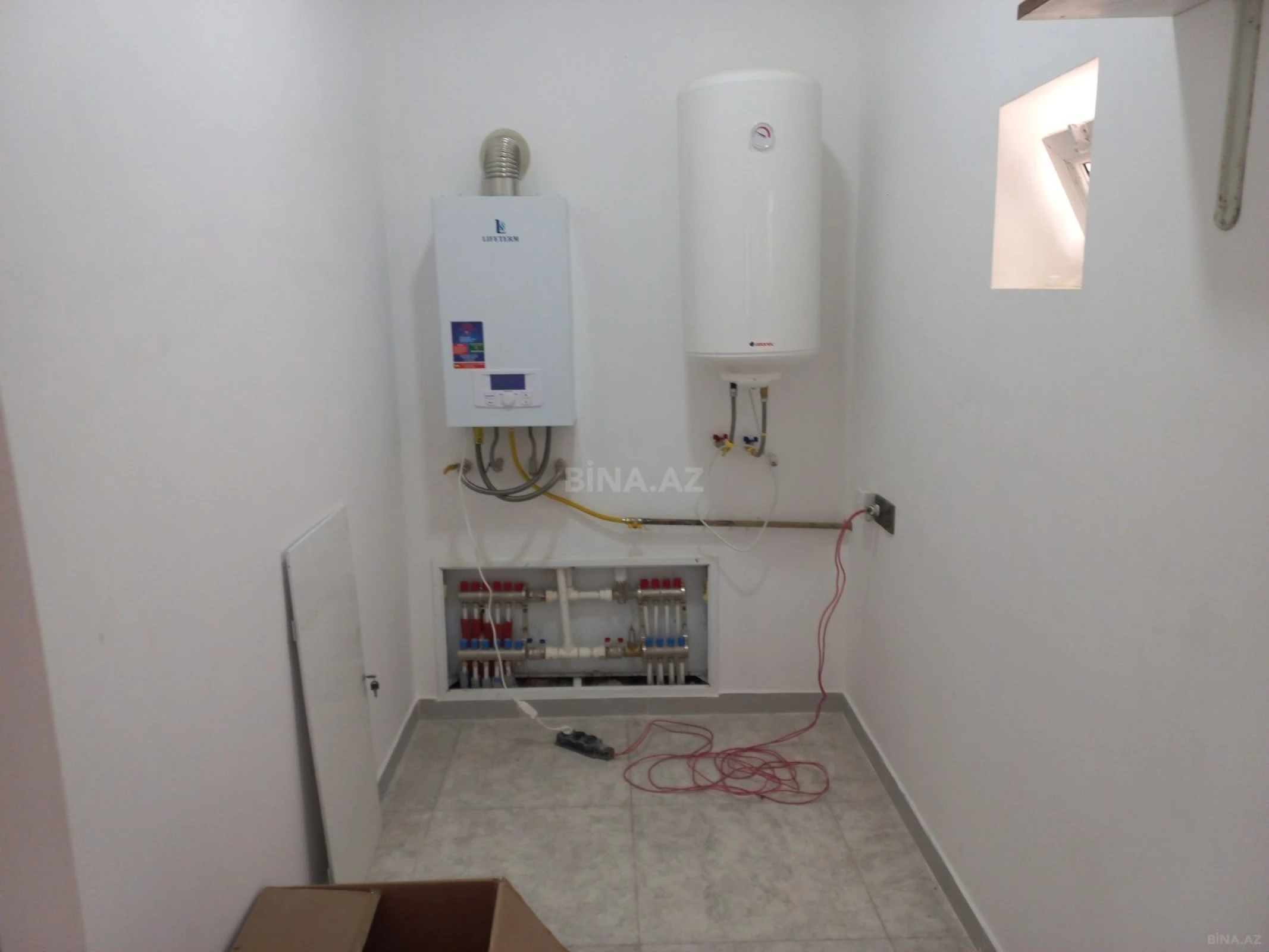 Satılır 4 otaqlı həyət evi 140 m²