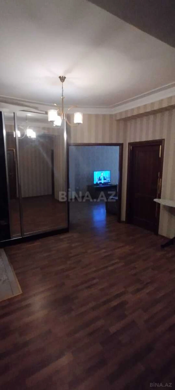 Kirayə verilir 3 otaqlı mənzil 100 m²