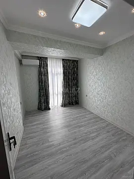 Kirayə verilir 3 otaqlı mənzil 123 m²