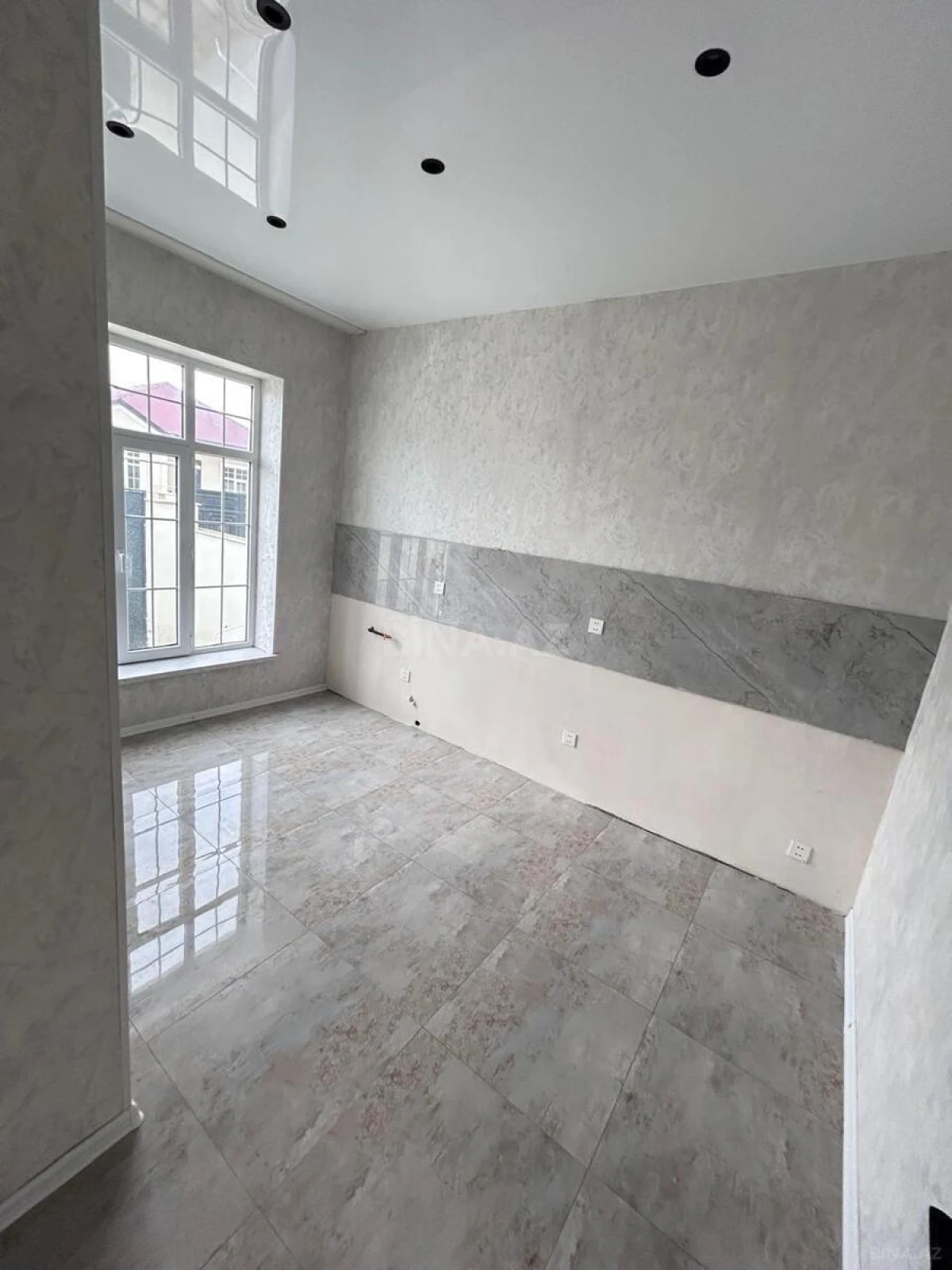 Satılır 3 otaqlı həyət evi 108 m²