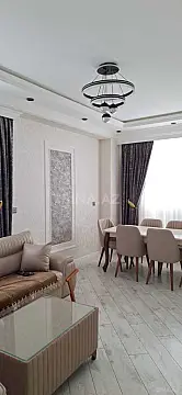 Satılır 3 otaqlı mənzil 90 m²