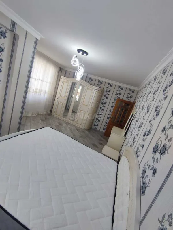 Kirayə verilir 3 otaqlı mənzil 110 m²