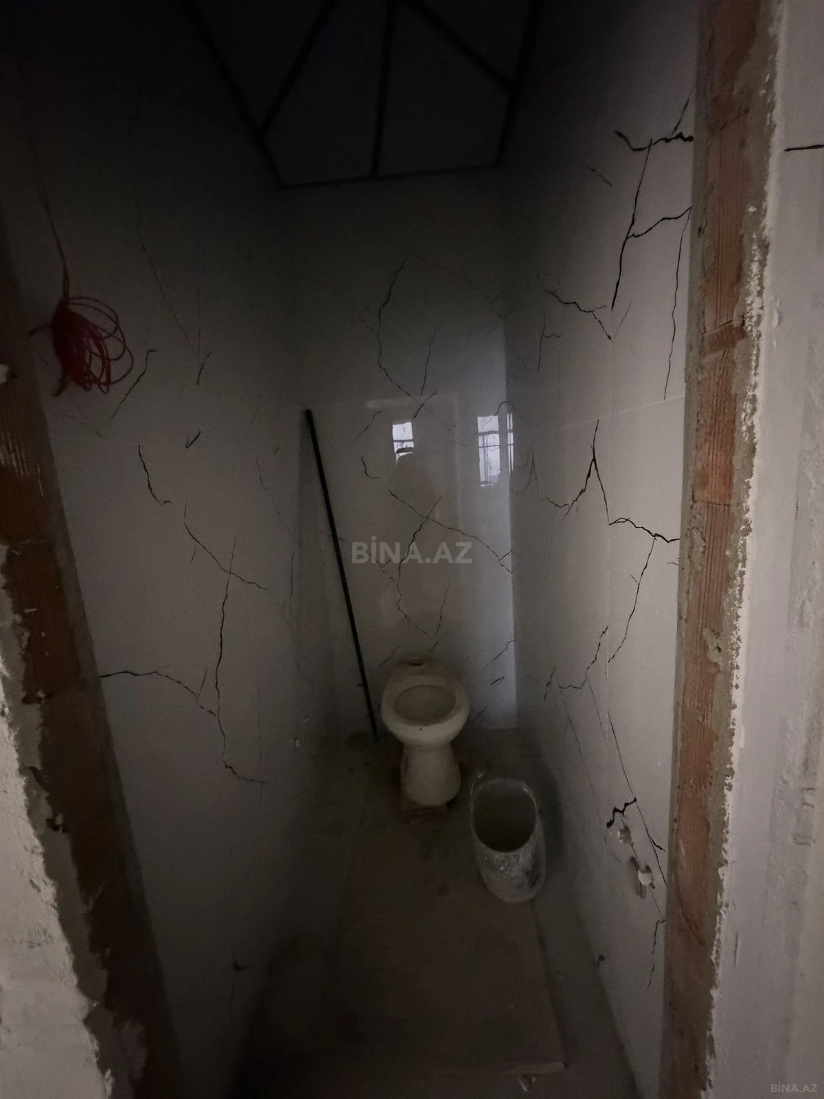 Satılır 3 otaqlı mənzil 103 m²