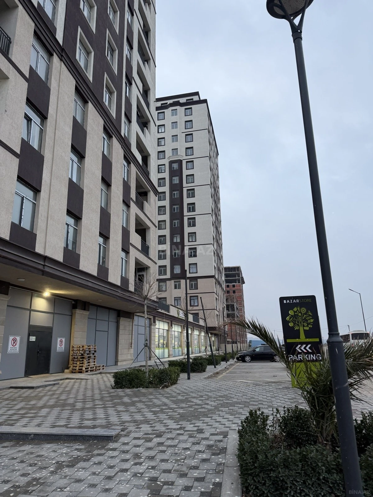 Satılır 3 otaqlı mənzil 103 m²