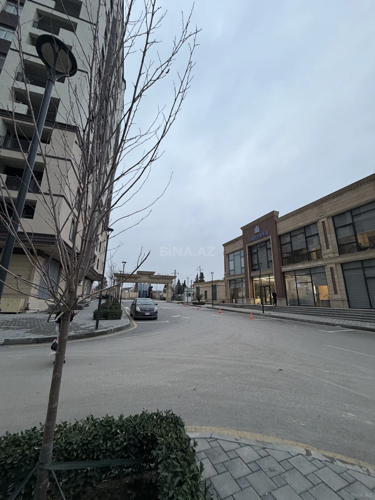 Satılır 3 otaqlı mənzil 103 m²