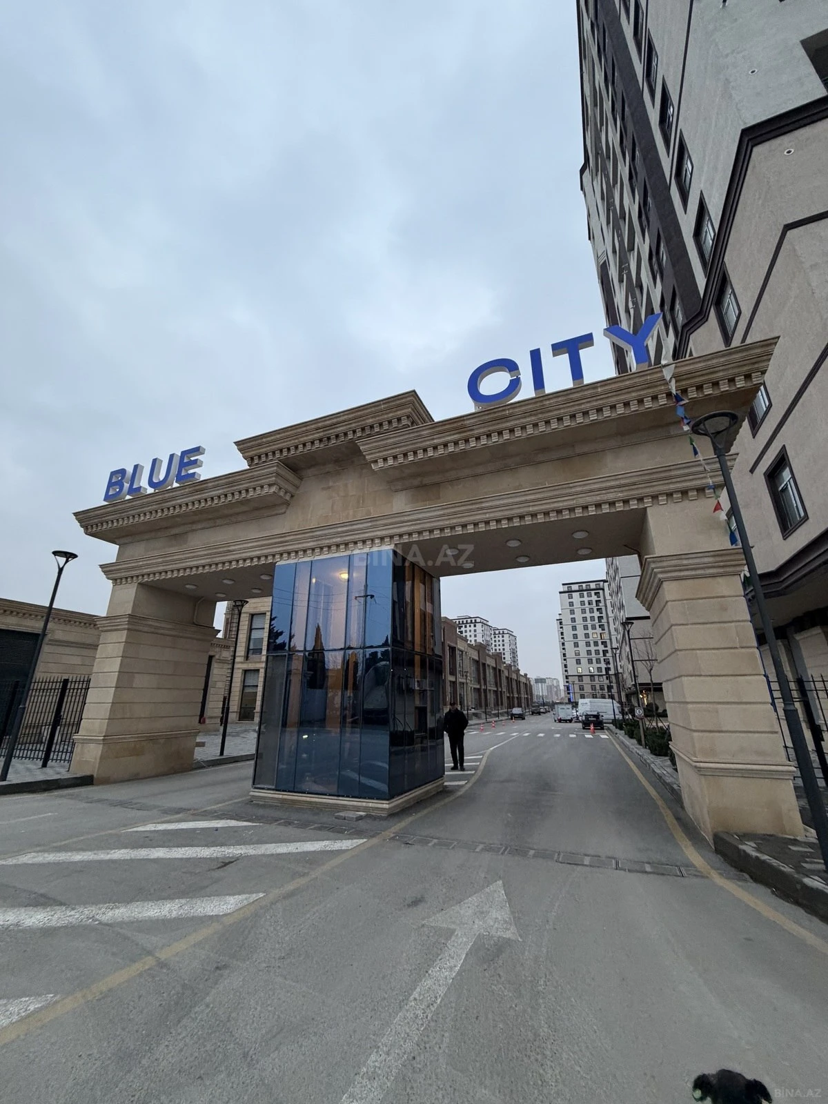 Satılır 3 otaqlı mənzil 103 m²